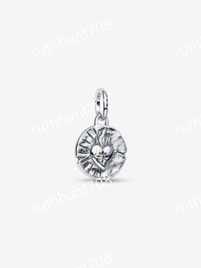Pandora Heart Medallion Charm|Pendant